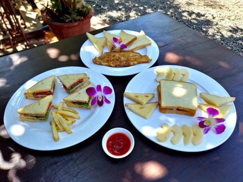 Φαγητό σε αυτό το θέρετρο ή κάπου εκεί κοντά