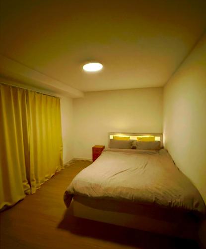 Home SHINJUKU west 101