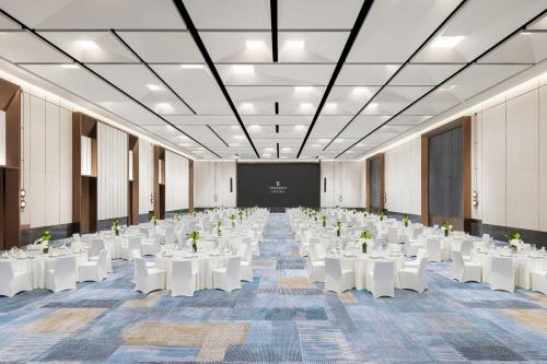 Konferenční prostory v ubytování Renaissance Qingdao Hotel