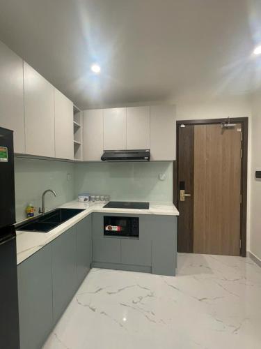 Dapur atau dapur kecil di HOMESTAY ADORA