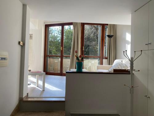 Relaxing Garden Apt Near Historic Florence