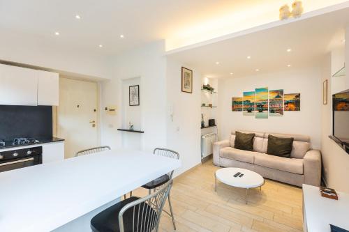 Panorama Penthouse by Rental in Rome