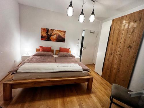 Postel nebo postele na pokoji v ubytování Hepp-Lounge