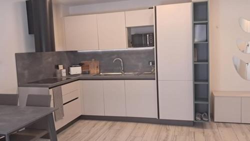 Η κουζίνα ή μικρή κουζίνα στο Casa Oleandri