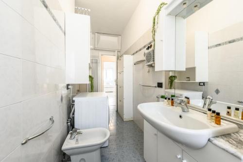 Casa Gioia 50 metres from the metro WiFi AC