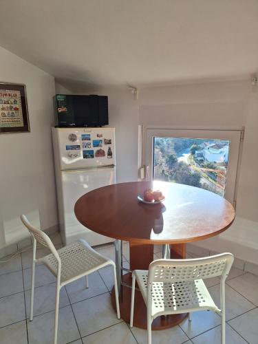 Miracle Apartment