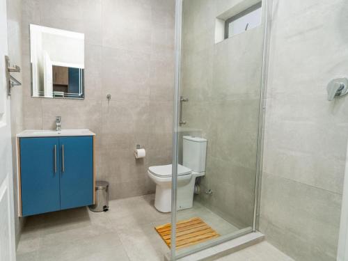 Ένα μπάνιο στο La Rochelle Studio Apartments by Heybert