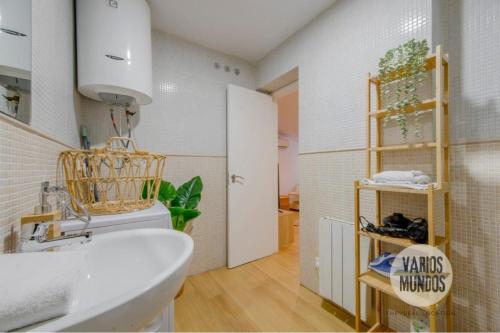 Oasis para 3 en Sol, descubre Concepción Jerónima