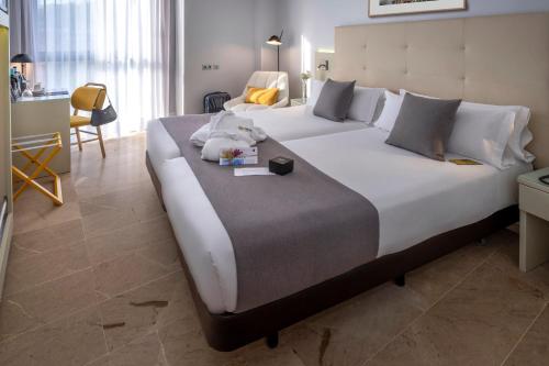 Hotel SERHS Del Port Image
