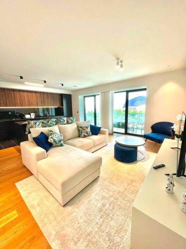 LUX OCEAN VIEW Apartment Varino 05
