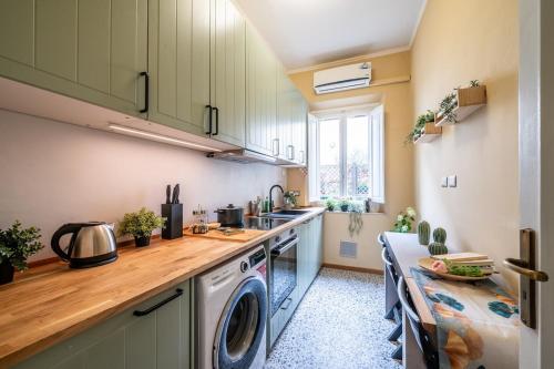 Aretina Apartment Cozy