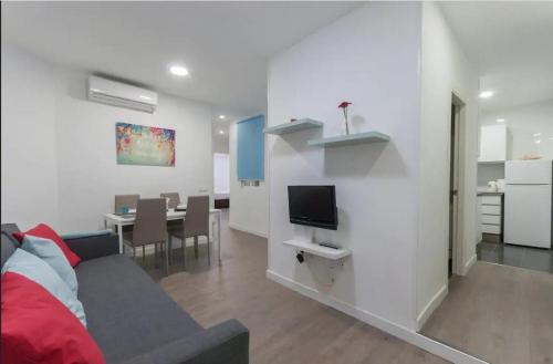 Nice and calm apartment near Retiro, Madrid GRA