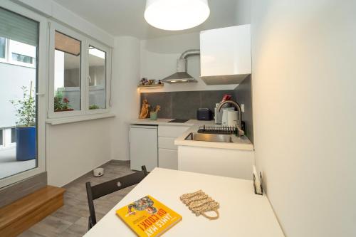 Griseo Apartment