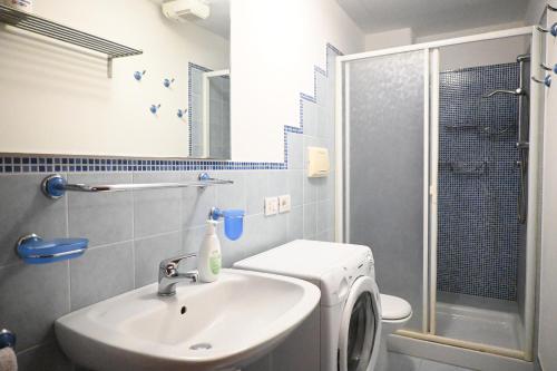 N243 - Numana, trilocale in residence con piscina