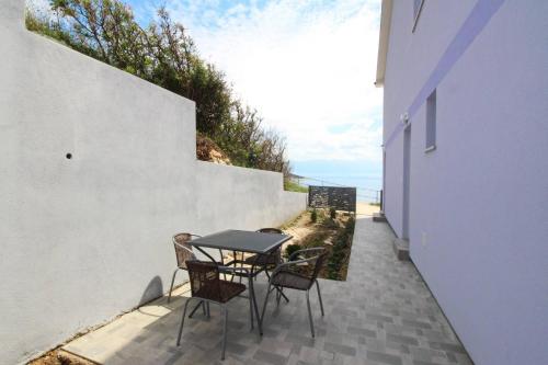 House Lavanda - Kricin, underground level apartment