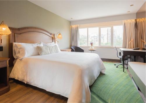 Ένα ή περισσότερα κρεβάτια σε δωμάτιο στο InterContinental Medellin - Movich by IHG