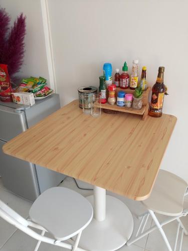 Imagen de la galería de City villa condo - Cozy budget flat in LadPhao rd, Bangkapi, en Ban Bang Toei (1)