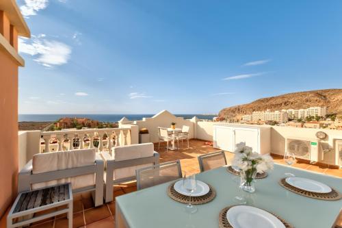 Paraiso B18 PENTHOUSE SEA VIEW & SUNNY TERRACES