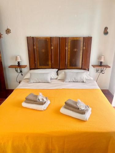 Ένα ή περισσότερα κρεβάτια σε δωμάτιο στο Villa Cresta, private villa with pool