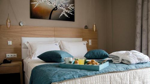 Gambar di galeri bagi Hatzoudis Luxury Suites di Chrysi Ammoudia