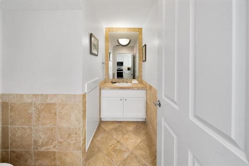 Φωτογραφία από το άλμπουμ του Carillon Market 301 σε Panama City Beach