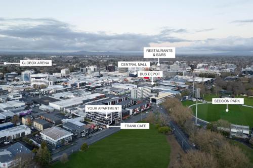 an aerial view of a city with buildings at ParkHaven - Views, Luxury and central -By KOSH BNB in Hamilton