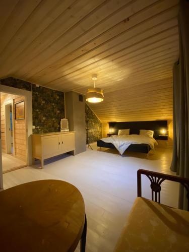Postel nebo postele na pokoji v ubytování Kleines Haus in Schweden