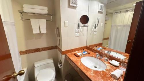Gallery image of Costa del Sol Trujillo Centro in Trujillo