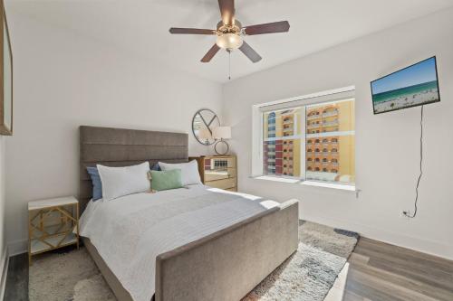 Calypso Beach Resort! Premium 3BD 3BA Corner Unit! photo 14