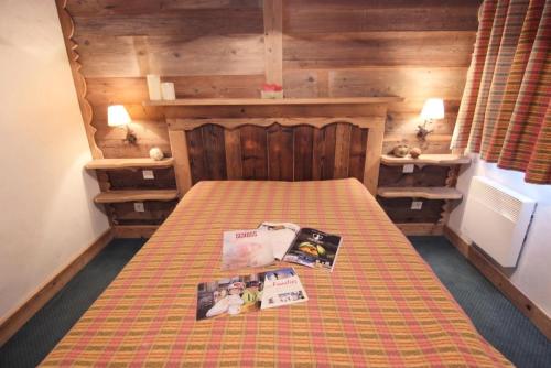 Voodi või voodid majutusasutuse Résidence Diamant - DIAMANT APPARTEMENT 50M² 6 PERS CENTRE STATION MAE-7461 toas