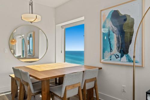 Calypso Beach Resort! Premium 3BD 3BA Corner Unit! photo 6