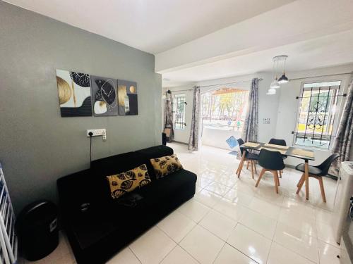Zona d'estar a Seafront View Apartment