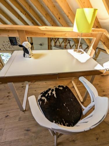Φωτογραφία από το άλμπουμ του Magical-Upscale-Yurt-Private-View-Hot Tub-Fire Pit σε Luray