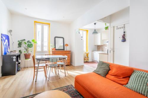 Appartement coloré proche de la mer