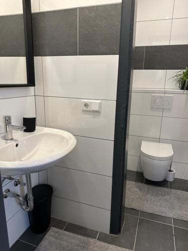 Ένα μπάνιο στο SAS Apartments