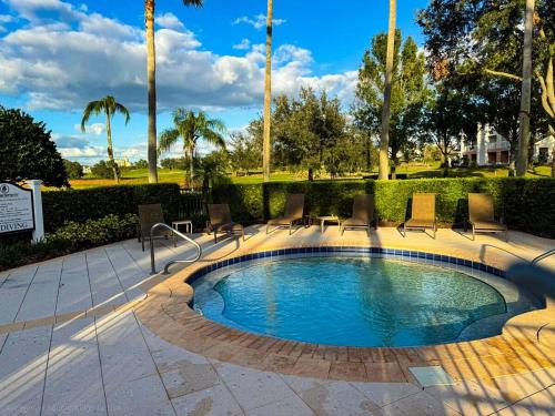 Themed Luxury Apartment With Pools and Jacuzzi photo 57