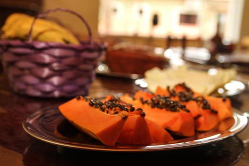Makanan di atau berdekatan inn ini