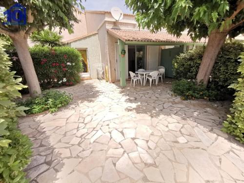 Pavillon 7 pers avec piscine, clim, parking à Valras-Plage - FR-1-781-76