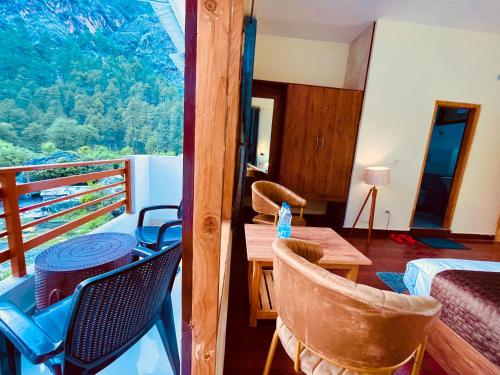 Gallery image of Winterline Hotel & Resort - Best Selling Property in Kasol in Kasol