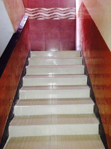 Foto dalla galleria di Hotel Bengal -100m from Park Circus 7 Point a Calcutta