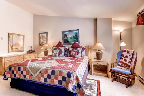 Ein Bett oder Betten in einem Zimmer der Unterkunft Seasons at Avon