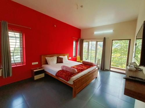 Postel nebo postele na pokoji v ubytování Serenity inn - Rose Garden