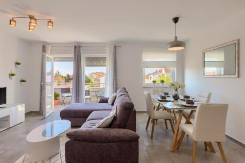 Marica - App Marabella - MPolo