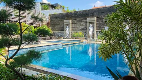 Πισίνα στο ή κοντά στο Sandat Hotel Legian