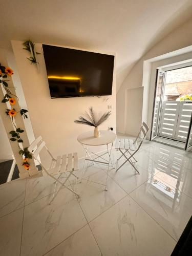 House Luxury Toto