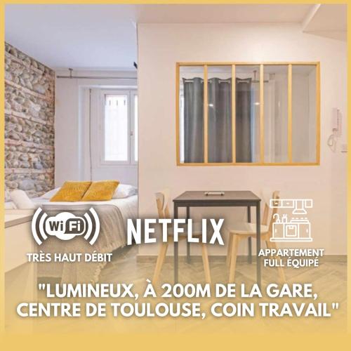 Grand studio avec espace de travail