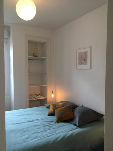 Charmant appartement ancien, lit 160