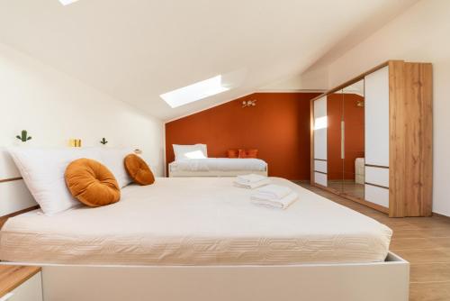 Postel nebo postele na pokoji v ubytování Exclusive Rooftop vicino Milano e Rho-fiera