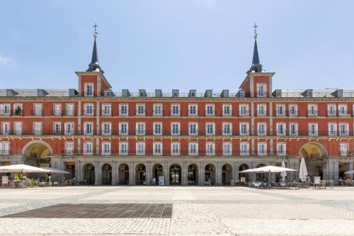 Pestana Plaza Mayor Madrid Image