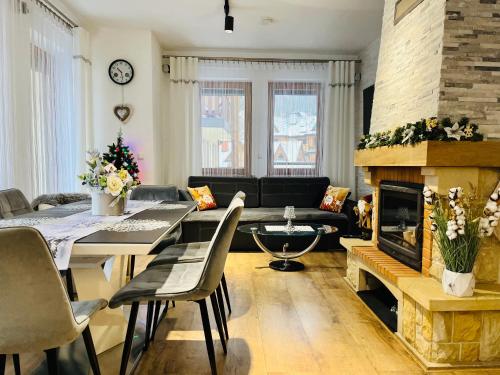 Posedenie v ubytovaní Apartament Rodzinny Gubałówka
